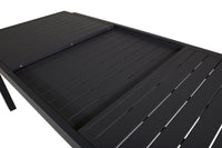 Marbella ruokapöytä