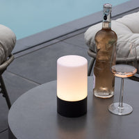 TUBU Pöytälamput 10