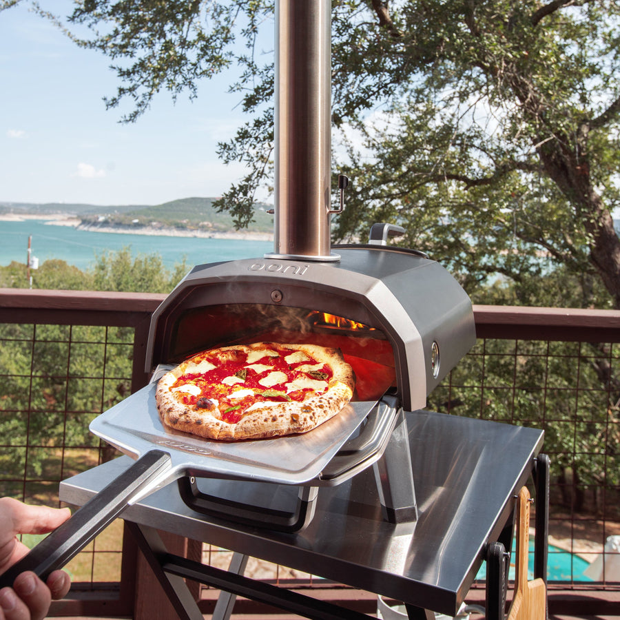Ooni Karu 2 monipolttoaineinen pizzauuni 