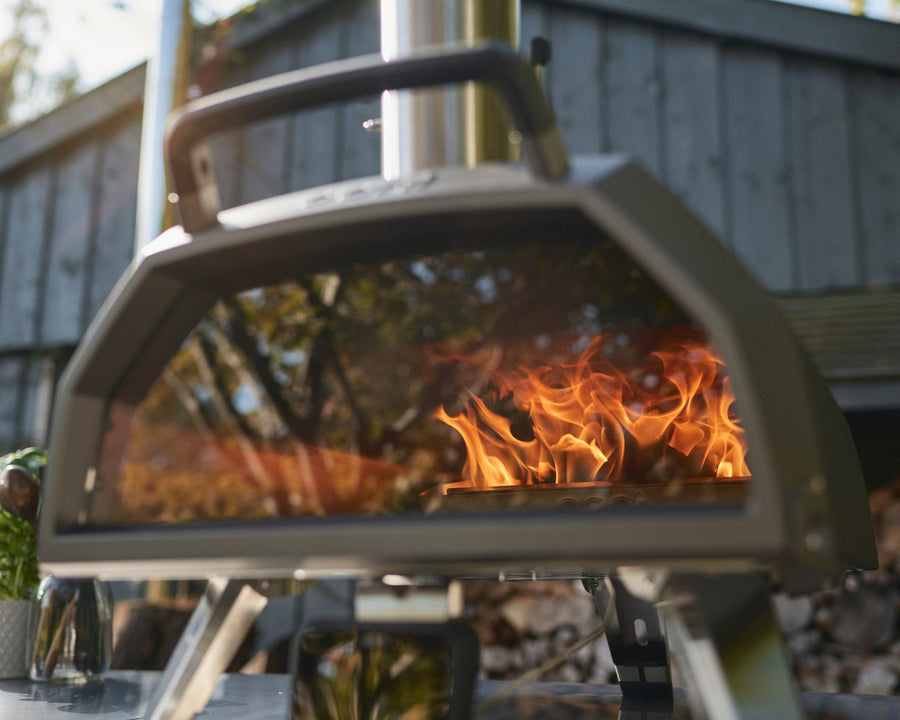 Ooni Karu 2 Pro monipolttoaineinen pizzauuni 