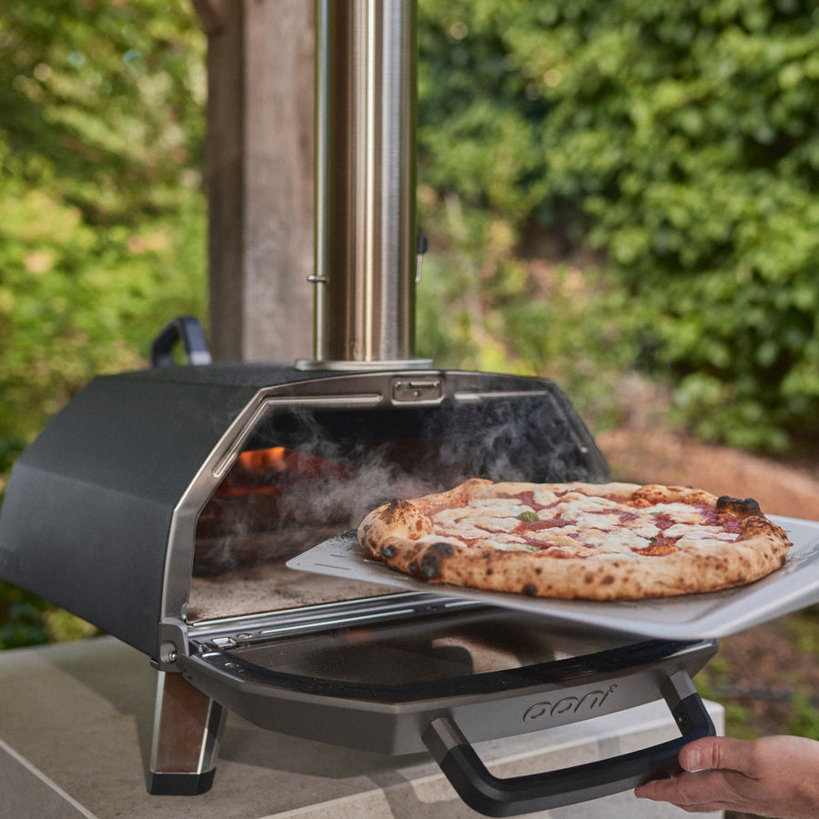 Ooni Karu 2 Pro monipolttoaineinen pizzauuni 