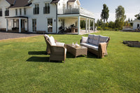 Vikelund-sohvaryhmä sohvapöydällä