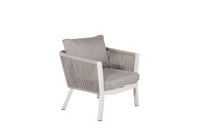 Virya-sohvasetti sohvapöydällä