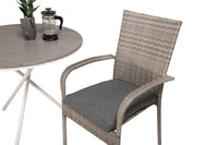 Ruokaryhmä Parma Anna-tuoleilla