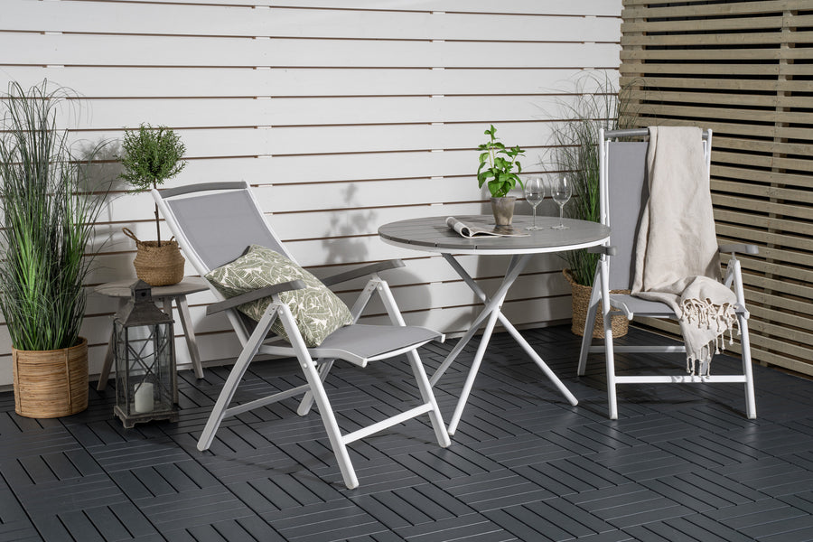 Ruokaryhmä Parma Albany-tuoleilla