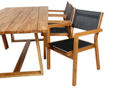 Ruokaryhmä Plankton tuoleilla Venice