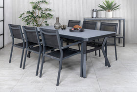Ruokailuryhmä Virya ja Copacabana-tuolit 