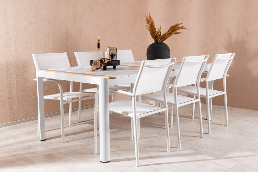 Ruokapöytä Togo ja tuolit Santorini 