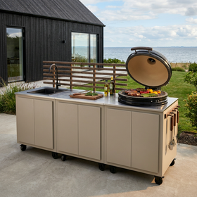 Gastro-ulkokeittiöyhdistelmä, jossa 3 moduulia + Kamado Nordic Flame 25
