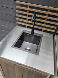 Gastro ulkokeittiön allasmoduuli ritiläselkänojalla