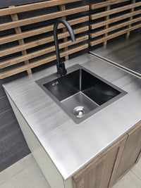 Gastro ulkokeittiön allasmoduuli ritiläselkänojalla